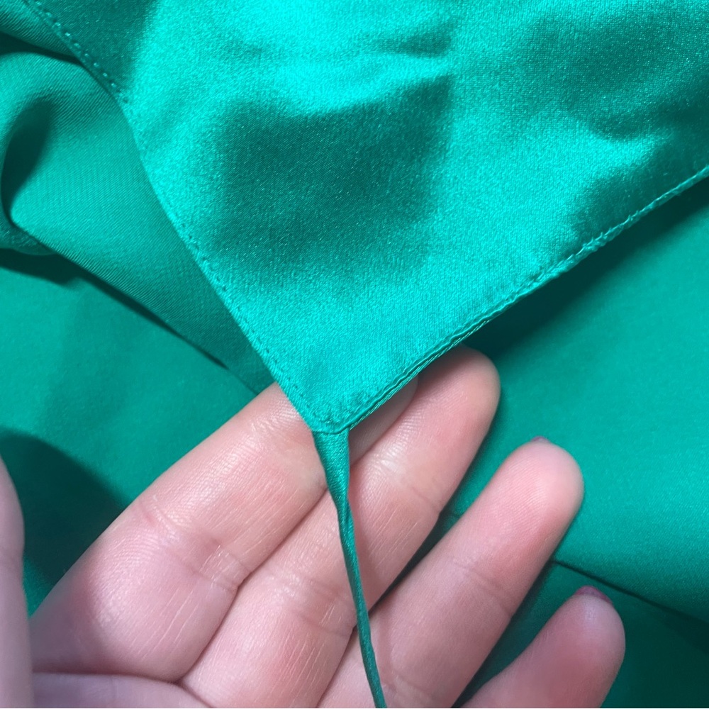 vintage Victoria's Secret 100% silk Victorian Romantic slip dress - Picture 7 of 12